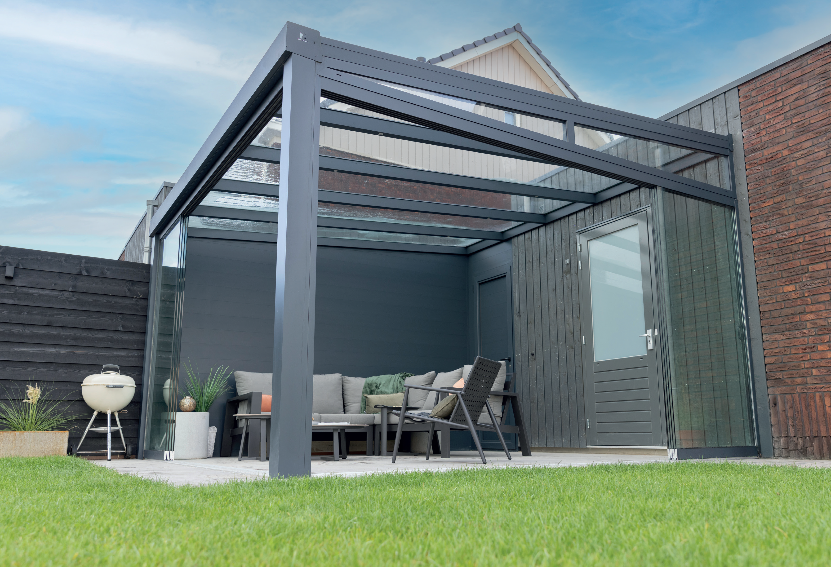 SOLID | Glas klar | Wandmontage